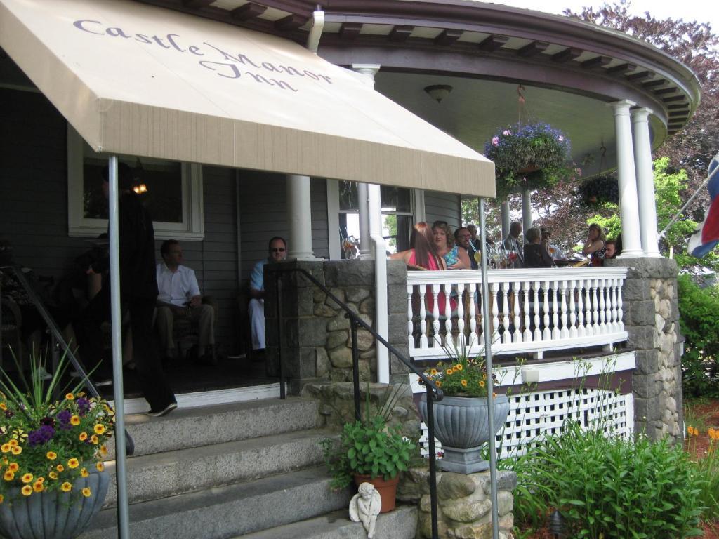 Castle Manor Inn Gloucester Exterior foto