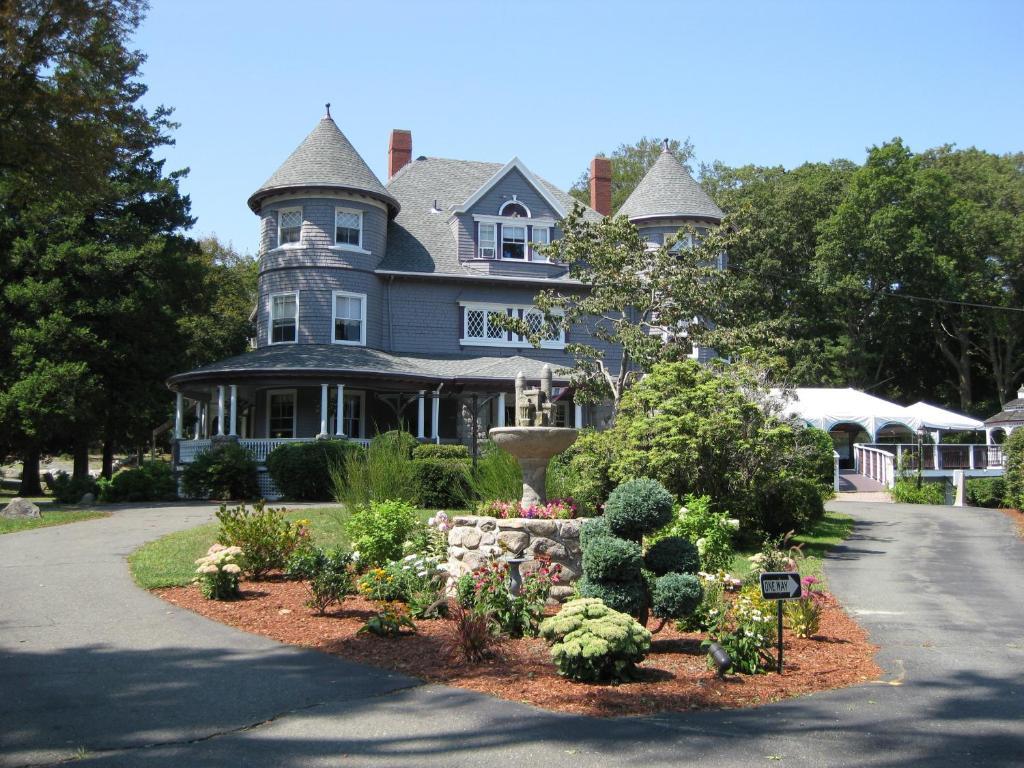 Castle Manor Inn Gloucester Exterior foto